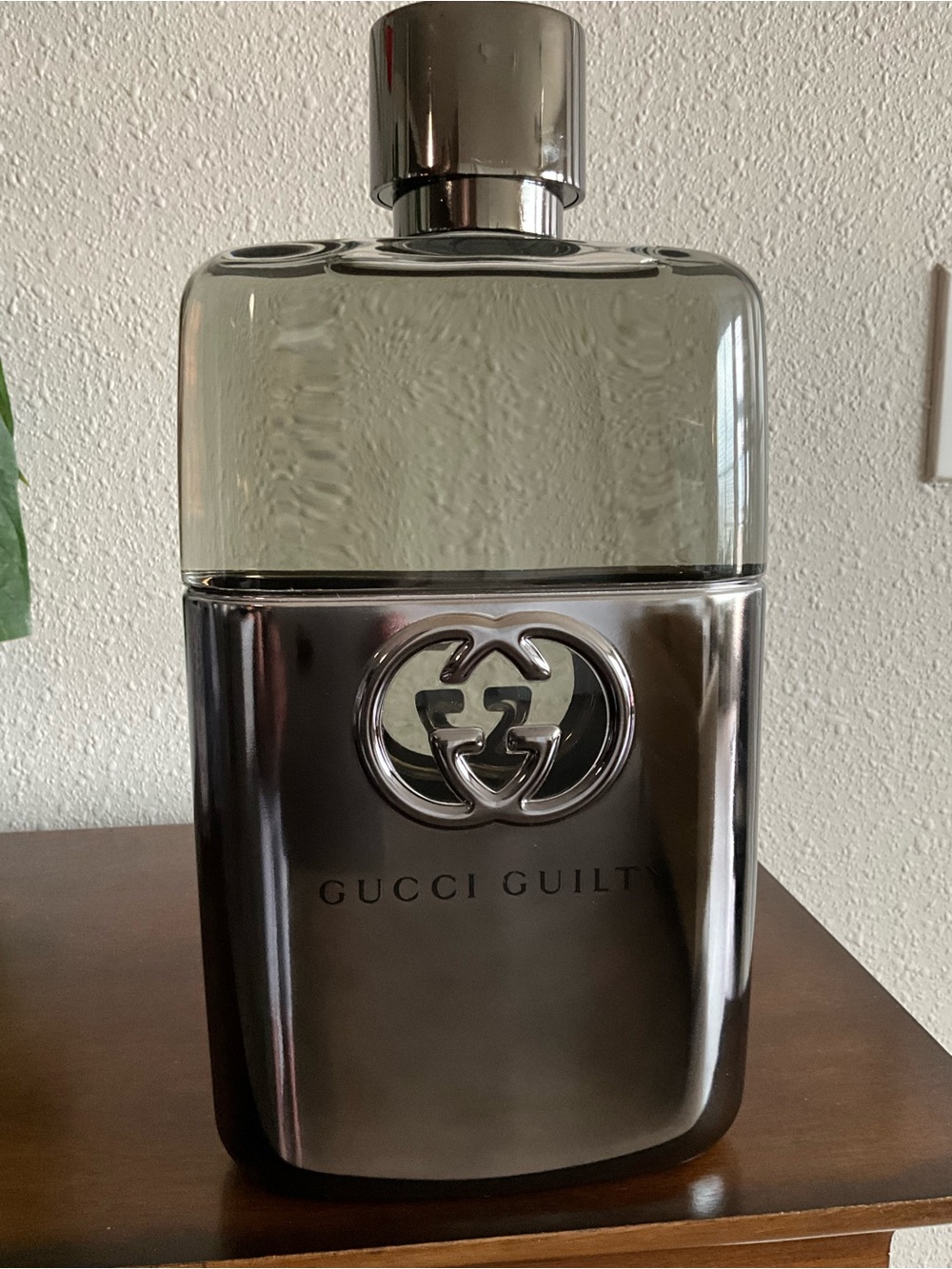 Gucci Guilty Giant Jumbo FACTICE Display Dummy Water Filled